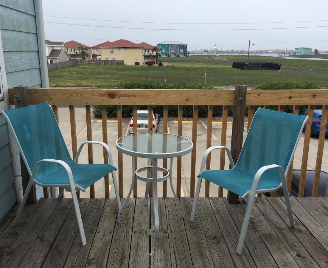 Affordable Family Condo -Walking Distance To Beach By Mustang Island, Sleeps Four, 2025 Traveler Award 코퍼스크리스티 외부 사진