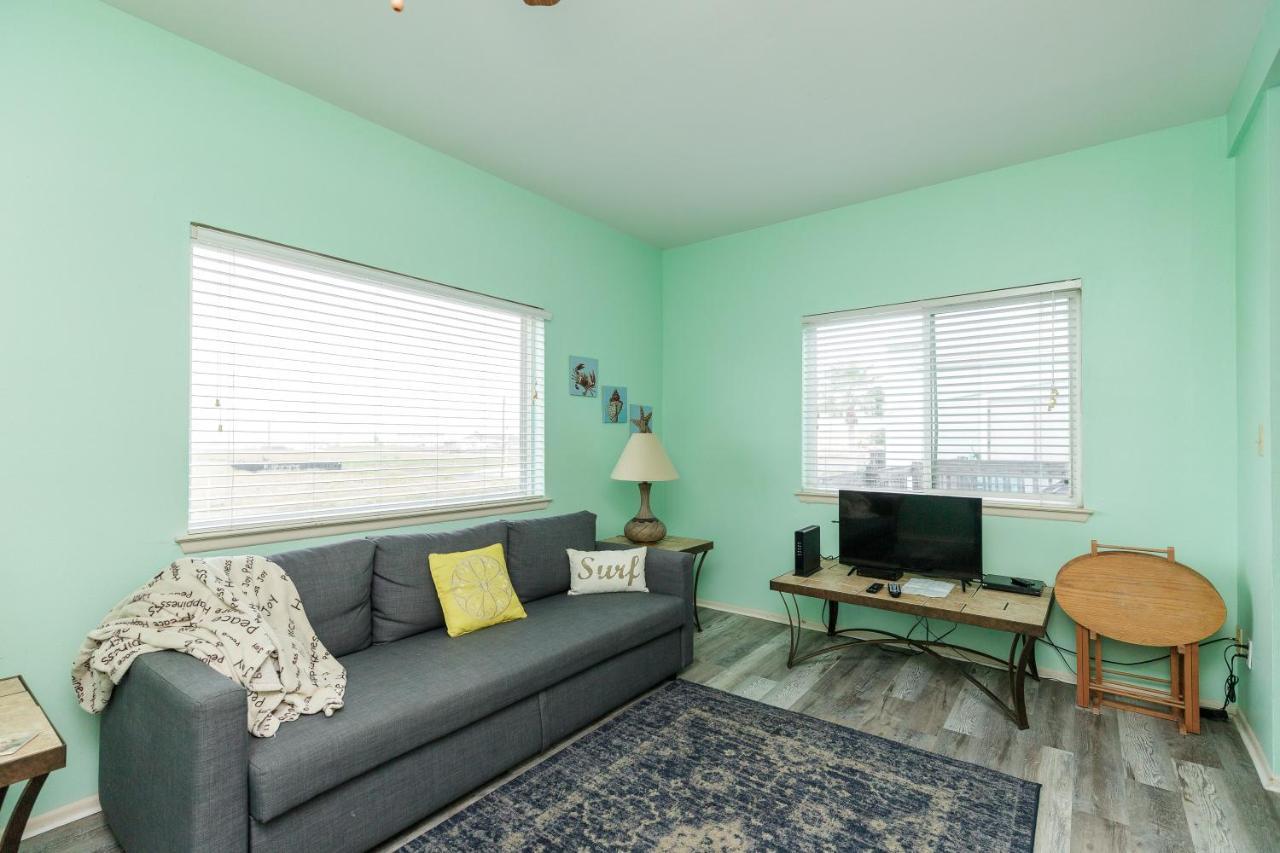 Affordable Family Condo -Walking Distance To Beach By Mustang Island, Sleeps Four, 2025 Traveler Award 코퍼스크리스티 외부 사진
