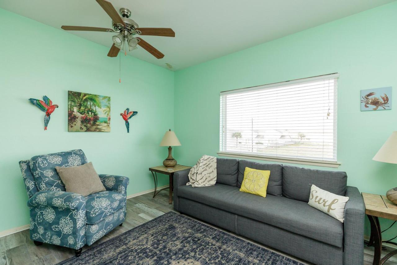 Affordable Family Condo -Walking Distance To Beach By Mustang Island, Sleeps Four, 2025 Traveler Award 코퍼스크리스티 외부 사진