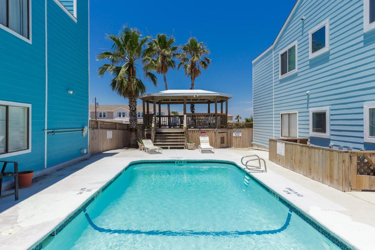 Affordable Family Condo -Walking Distance To Beach By Mustang Island, Sleeps Four, 2025 Traveler Award 코퍼스크리스티 외부 사진